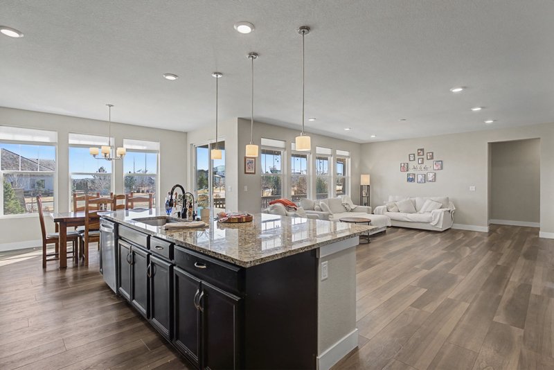 Longmont House: 2102 Summerlin Lane