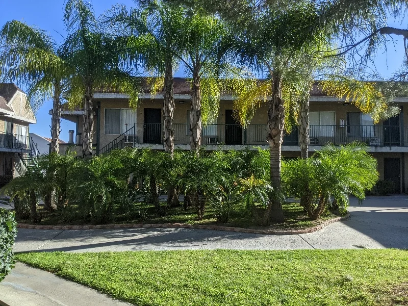 San Bernardino Apartment: 144 W 42nd St