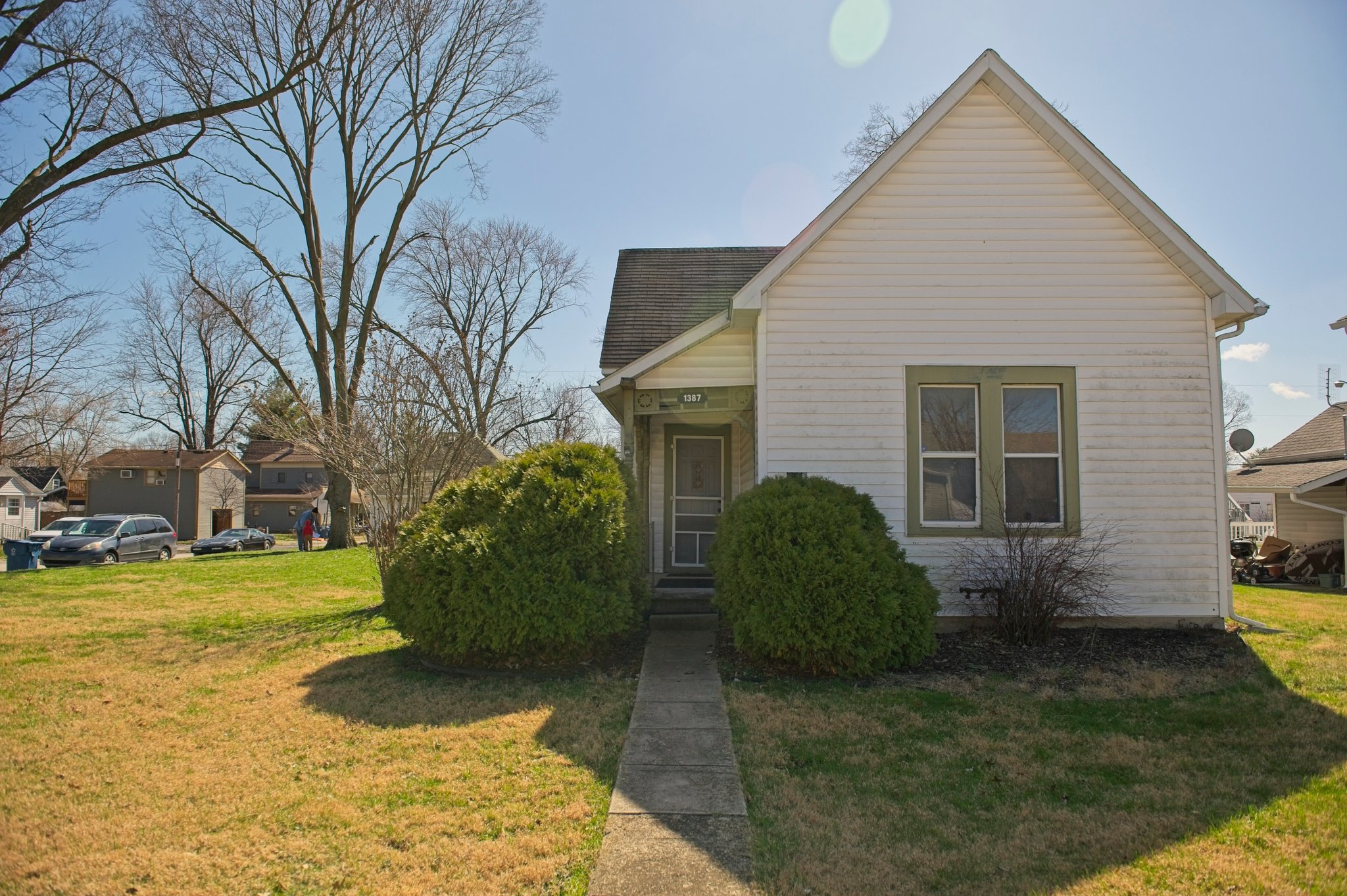 Noblesville House: 1387 Central Ave