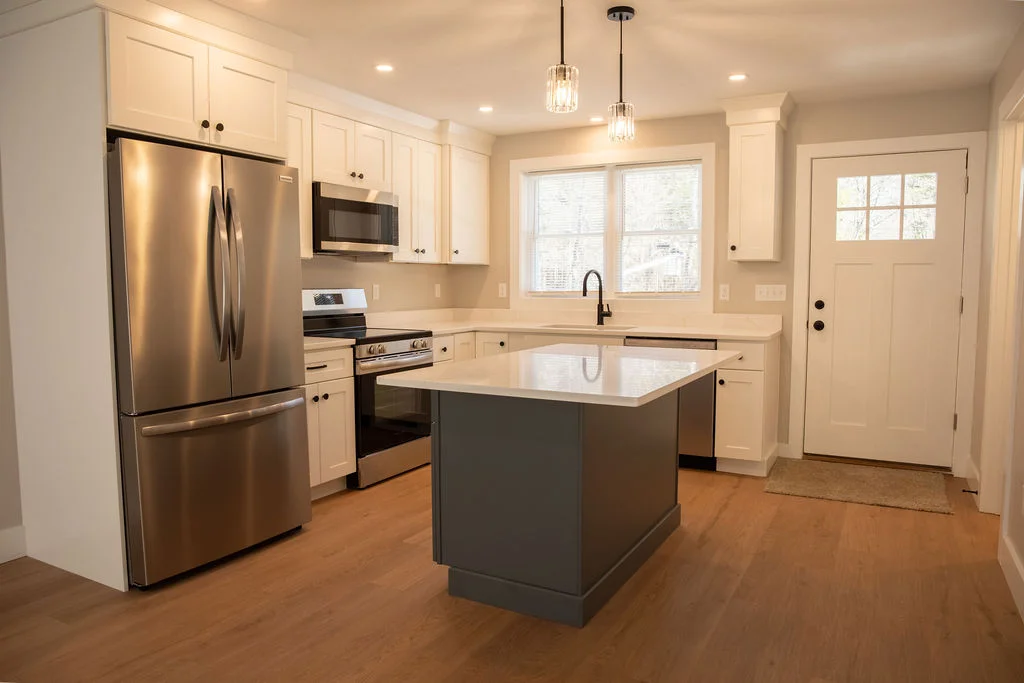 Middleboro Townhome: 16 Vernon Street