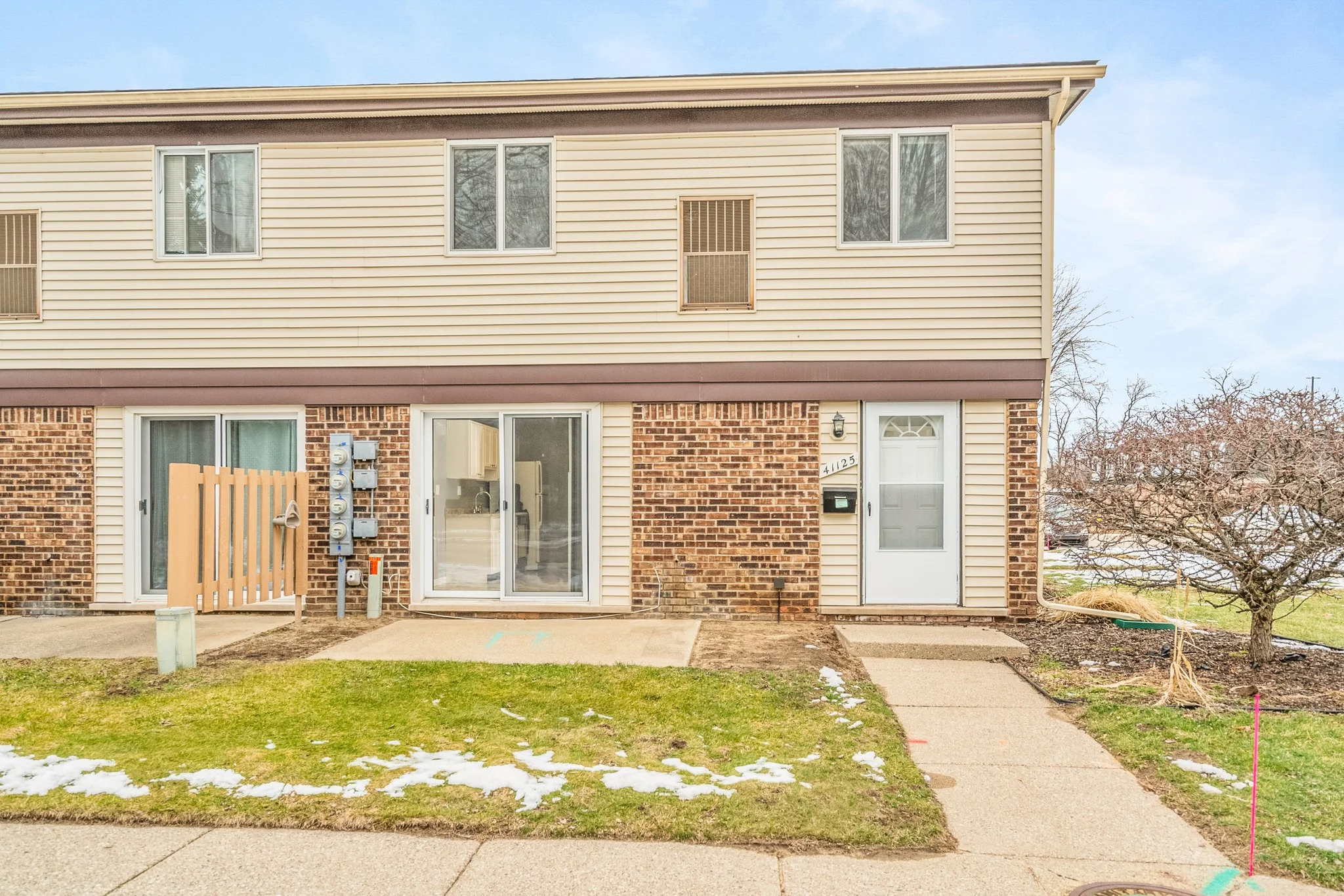 Belleville Condo: 41125 S Woodbury Green Drive