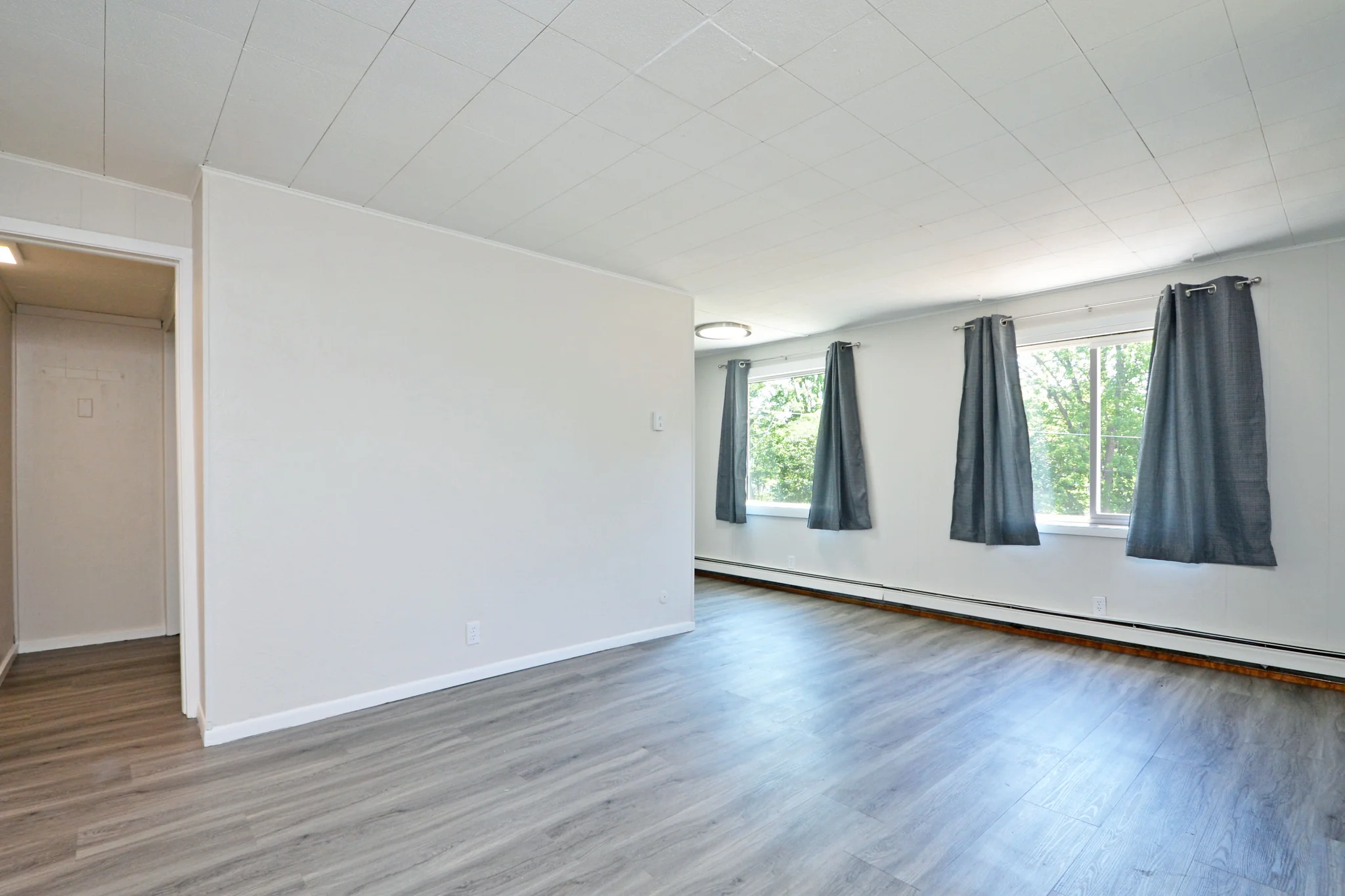 Saint Paul Multiplex: 1366 Pascal St