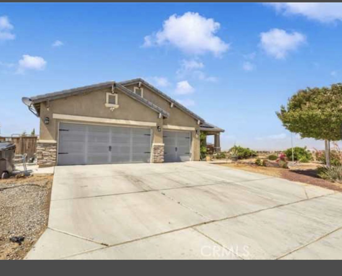 Victorville House: 13998 Old Mill Ln