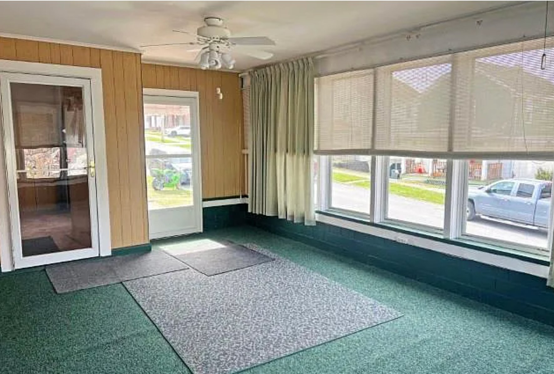 Johnstown House: 634 Russell Ave