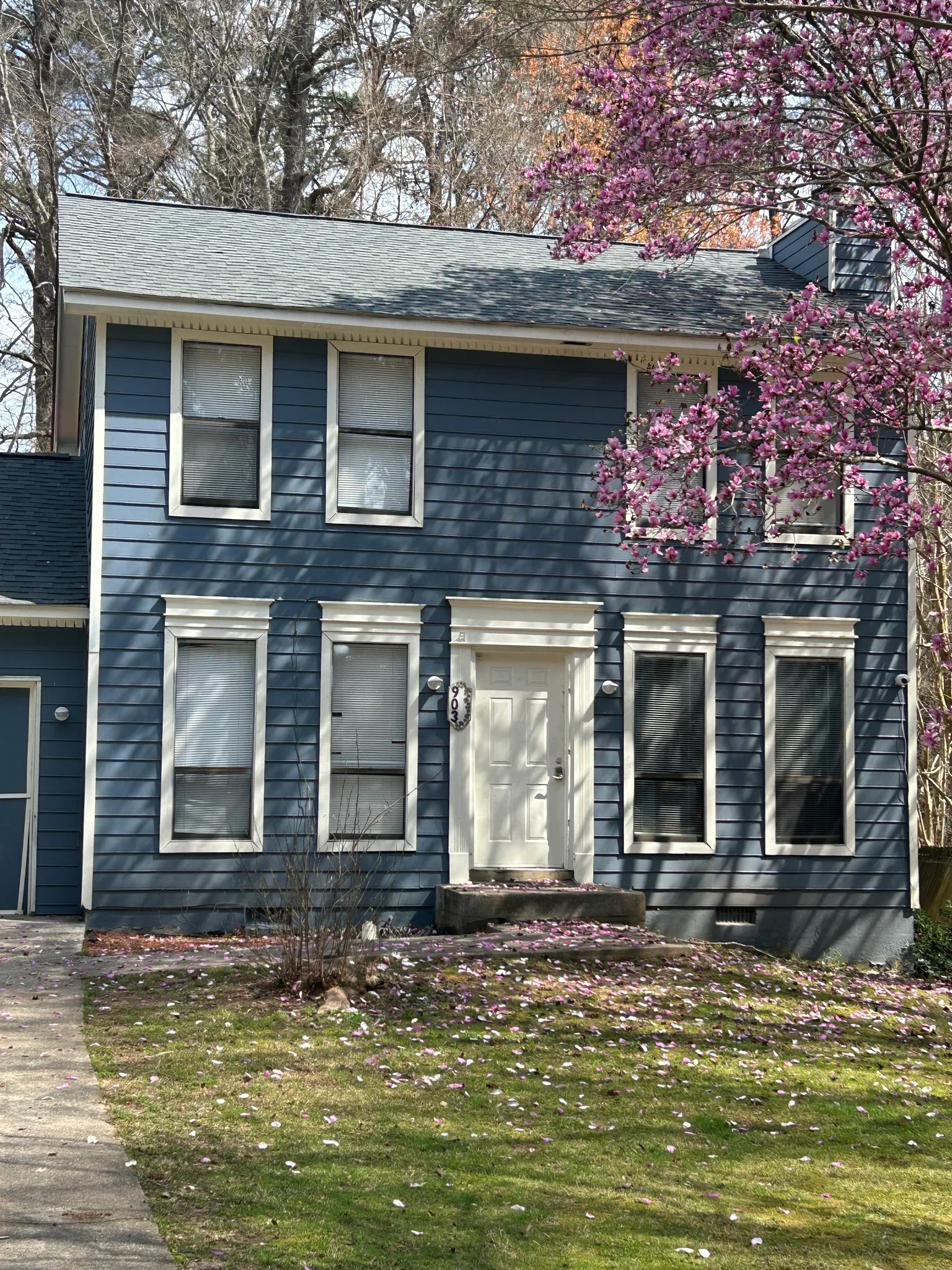 Jonesboro House: 903 Forest Pointe Way