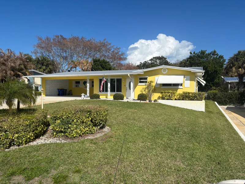 Jensen Beach House: 3393 NE Sandra Dr