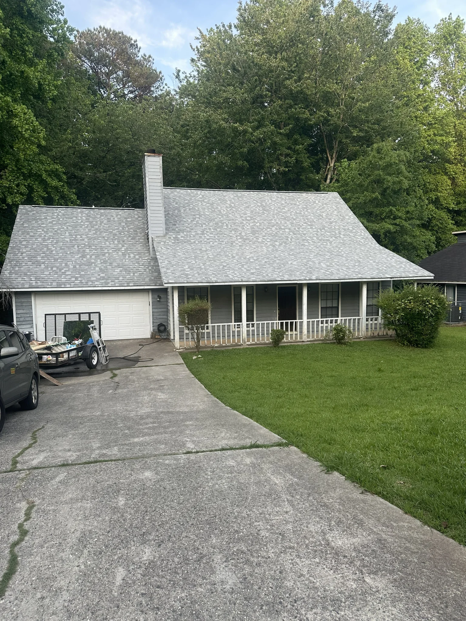 Riverdale House: 8406 Red Cedar Way