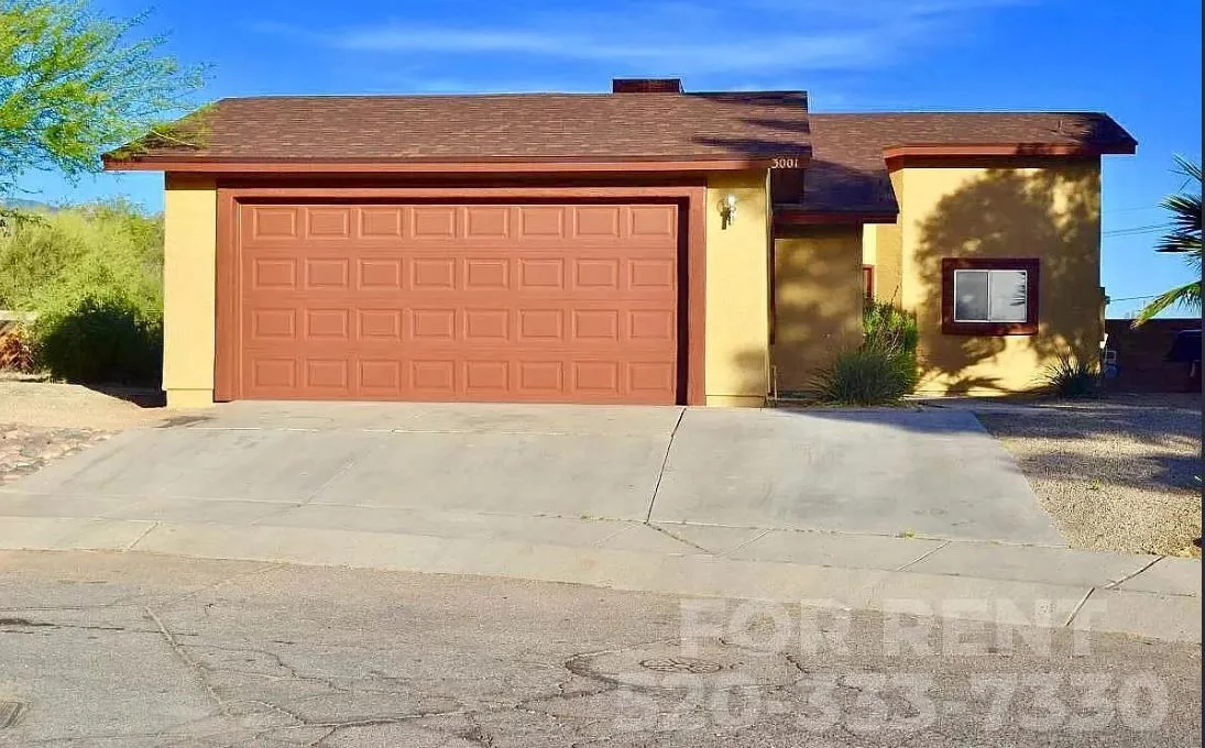 Tucson House: 3001 W Hampshire Ct