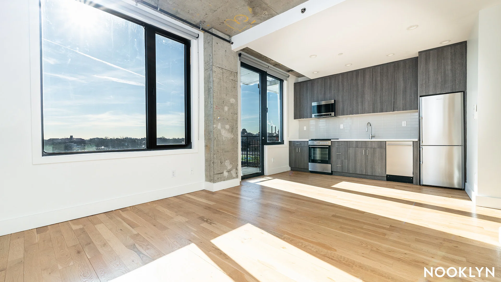 brooklyn Apartment: 824 East New York Avenue