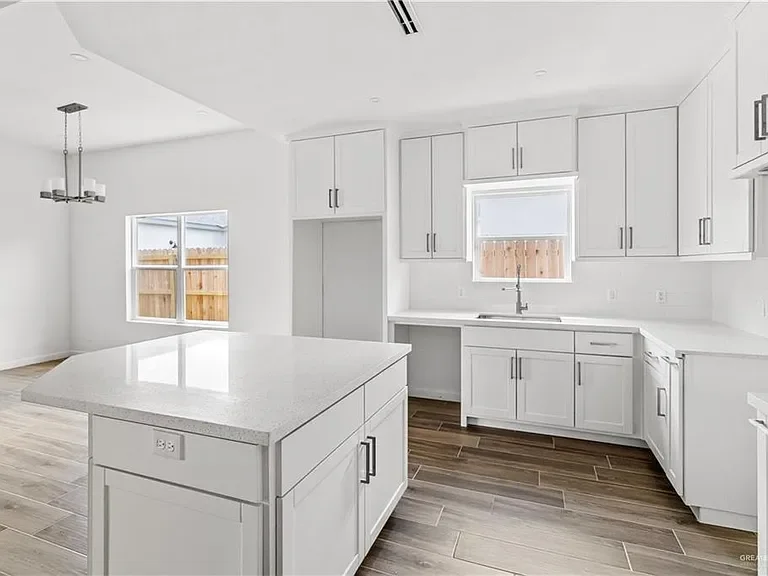 McAllen House: 2912 N. 36th St.