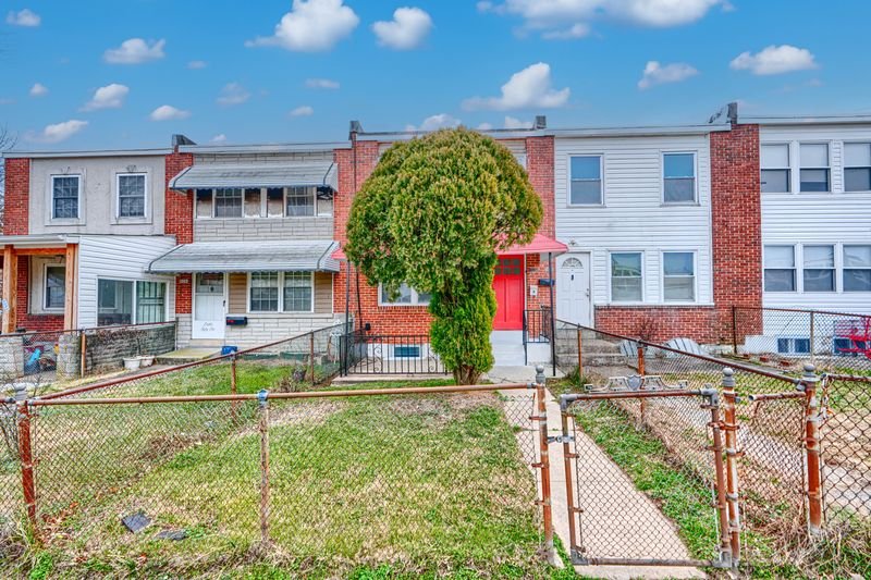 baltimore Townhome: 8049 Lansdale