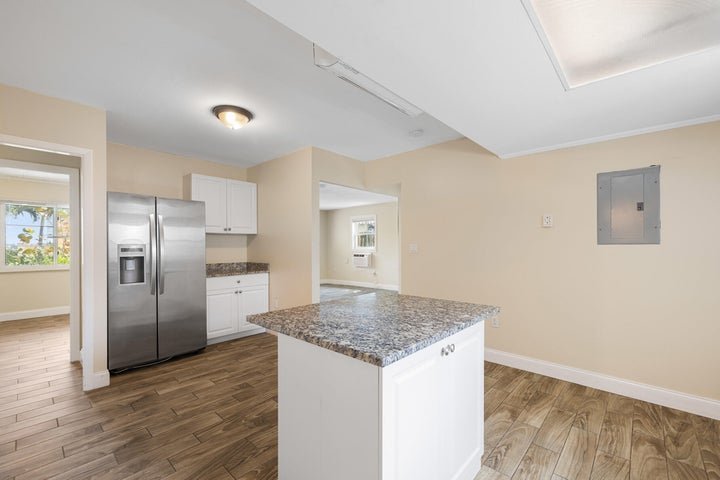 West Palm Beach Townhome: 5409 N Flagler Drive