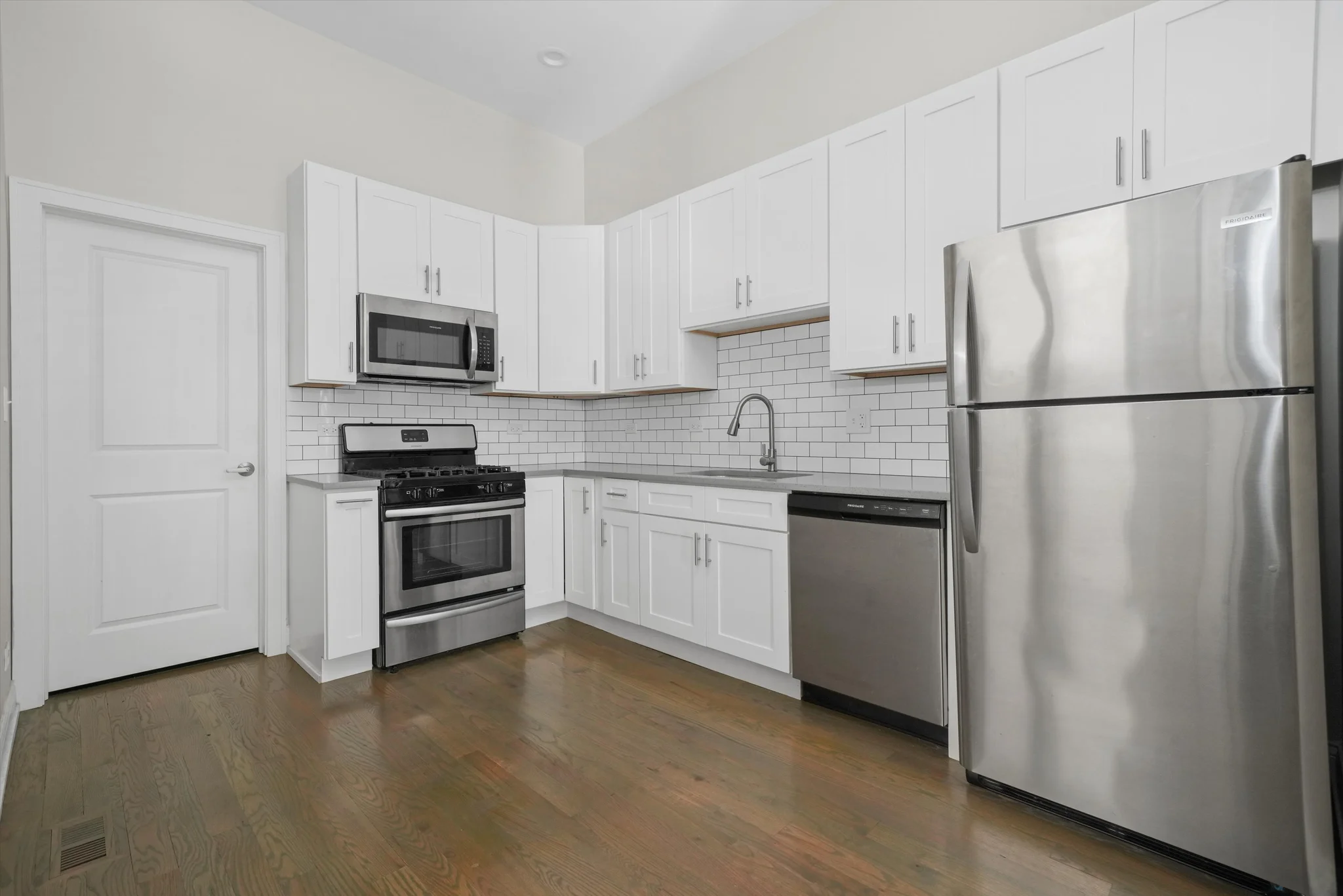 Chicago Apartment: 1946 S. Racine