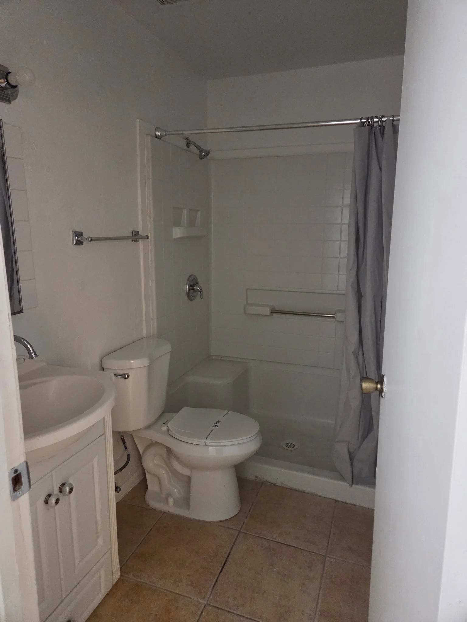 Phoenix Apartment: 13415 N 21st PL