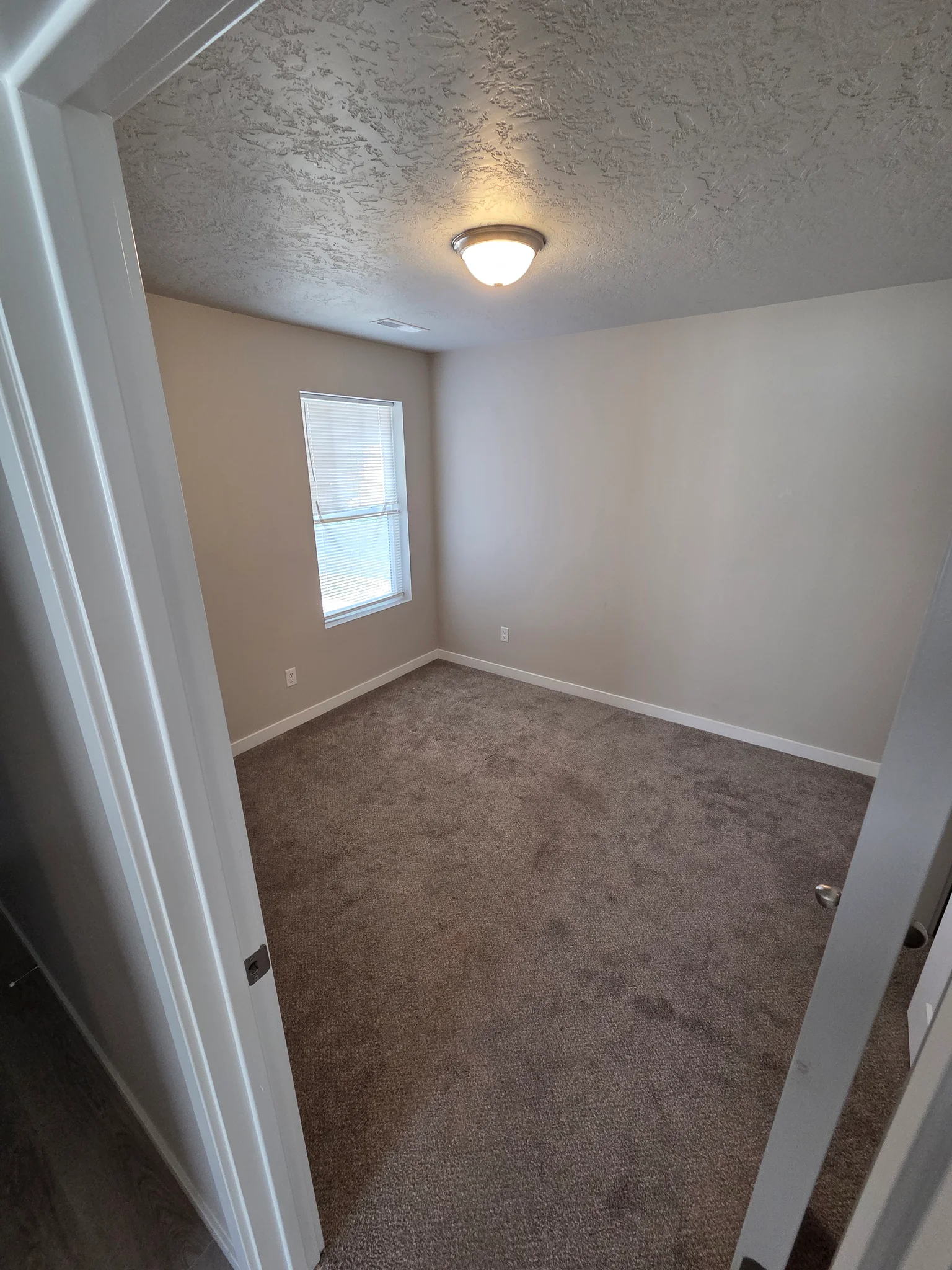 Nampa House: 17649 Desert Ridge Ave