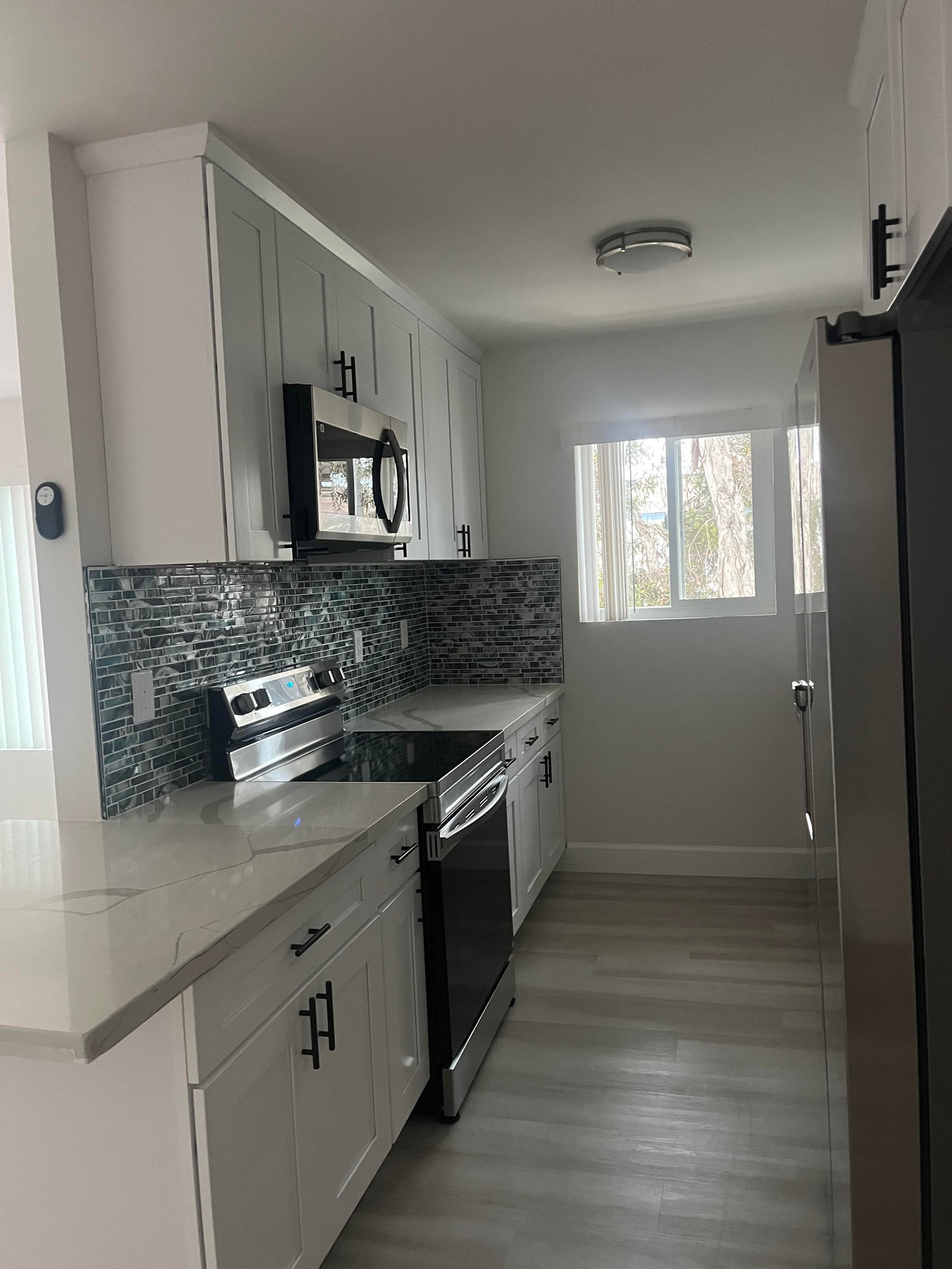 San Diego Apartment: 2330 Grove Ave