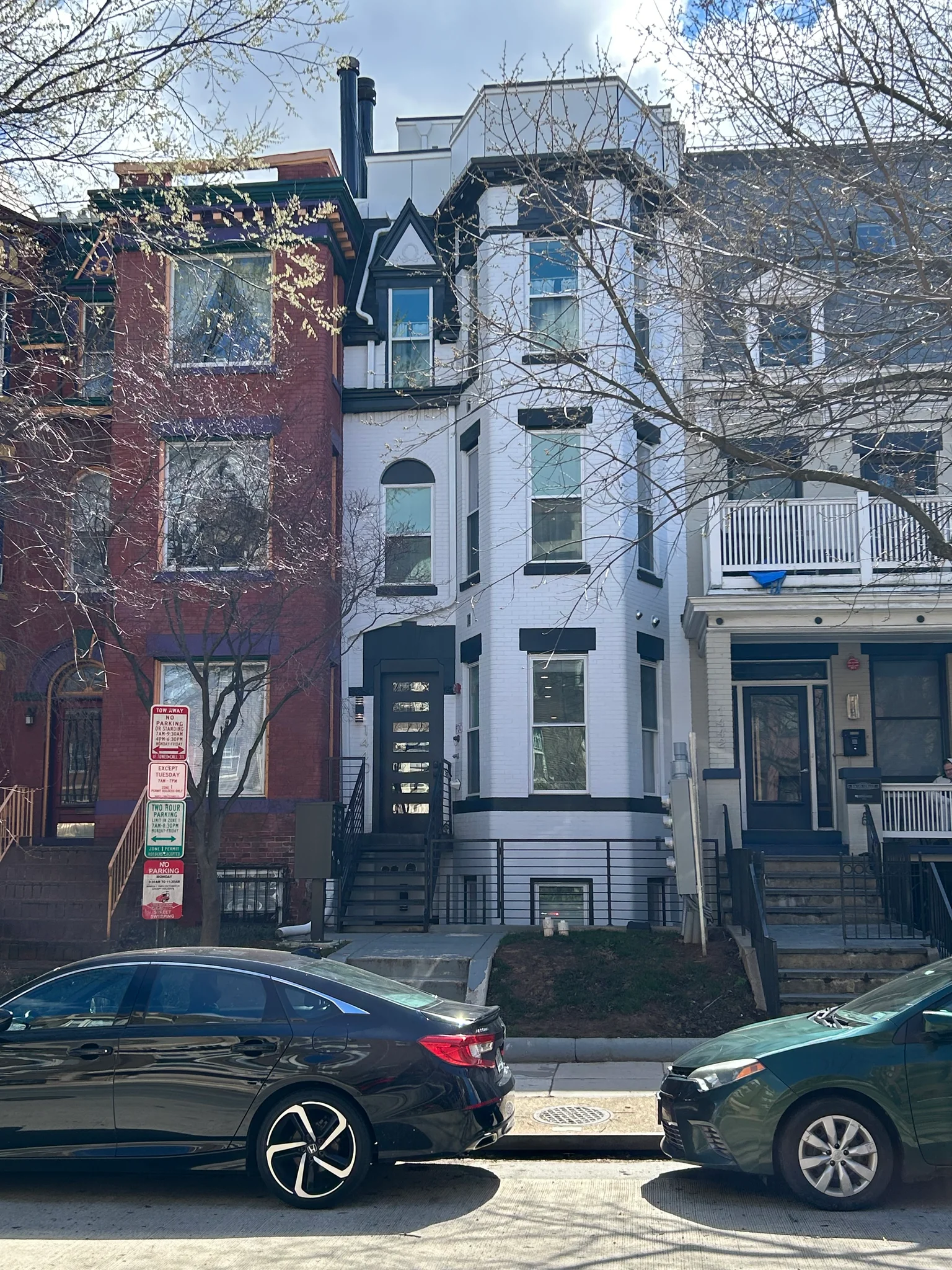 Washington Condo: 1440 Harvard Street NW