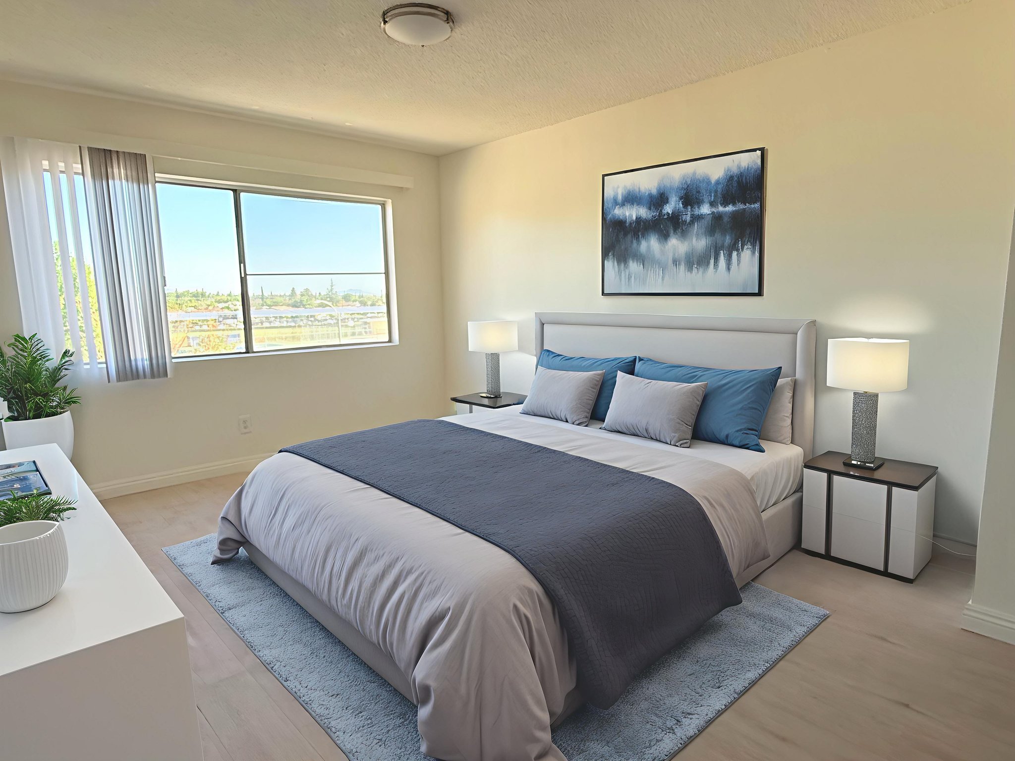 Chatsworth Apartment: 10200 De Soto Ave