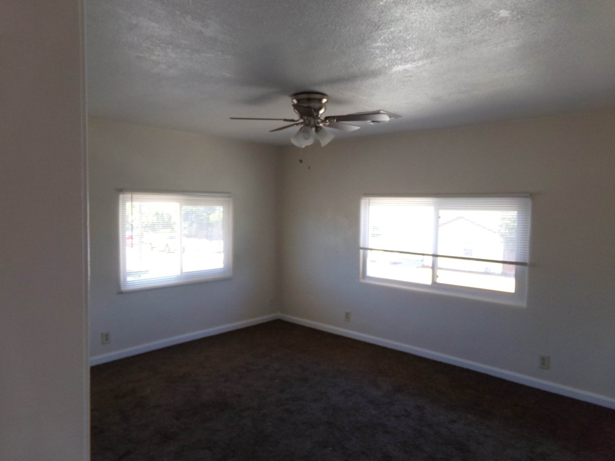 Manteca Multiplex: 729 Virginia St