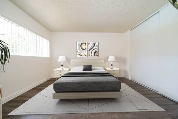 Vista Condo: 1466 Bonair Rd