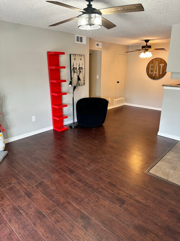 Denver Condo: 4400 S Quebec St