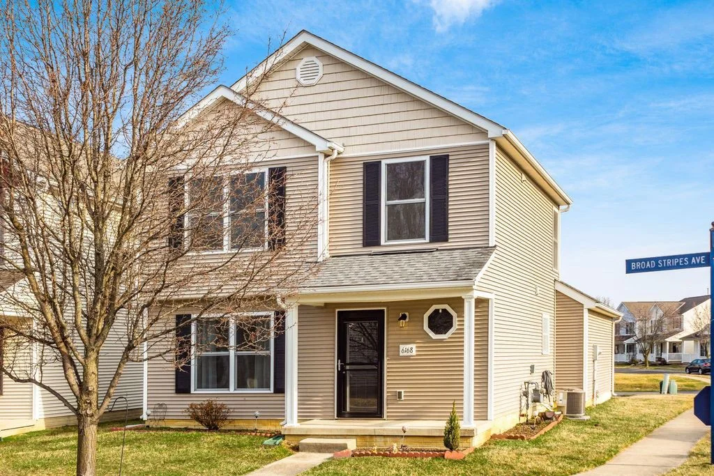 Galloway House: 6168 Broad Stripes Ave