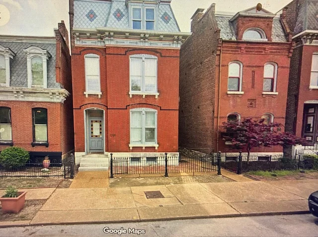 Saint Louis Apartment: 2336 S 9th St