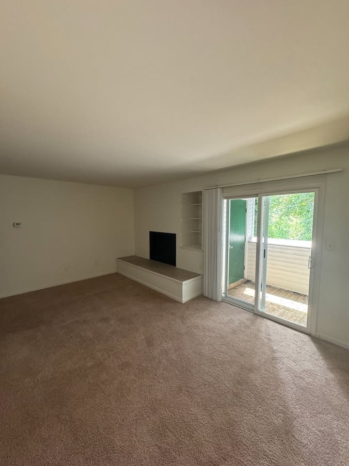 Lynchburg Apartment: 600 Reusens Rd