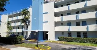 Miami Condo: 1701 NE 191st Street