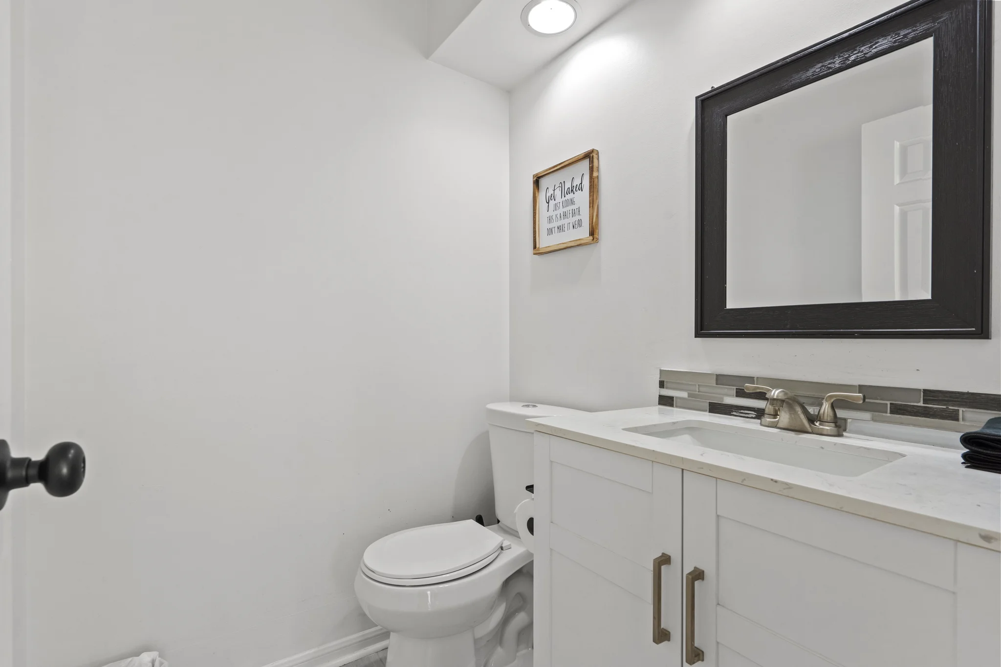 Houston House: 604 Lochnell Drive