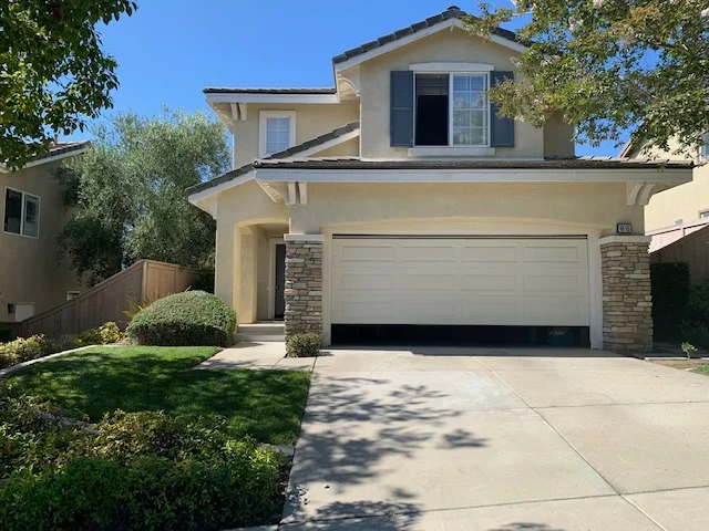 Vista House: 1615 Carriage Circle