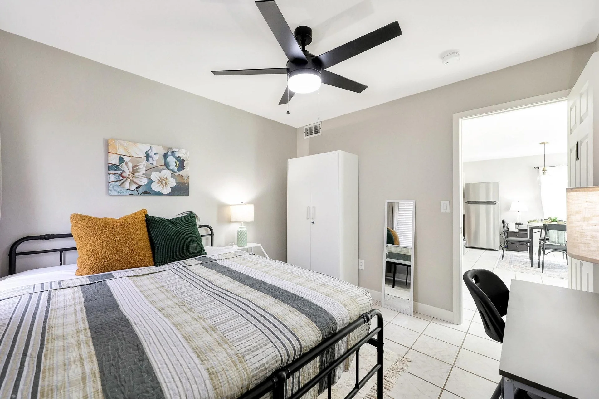 Peoria House: 11328 North 89th Dr