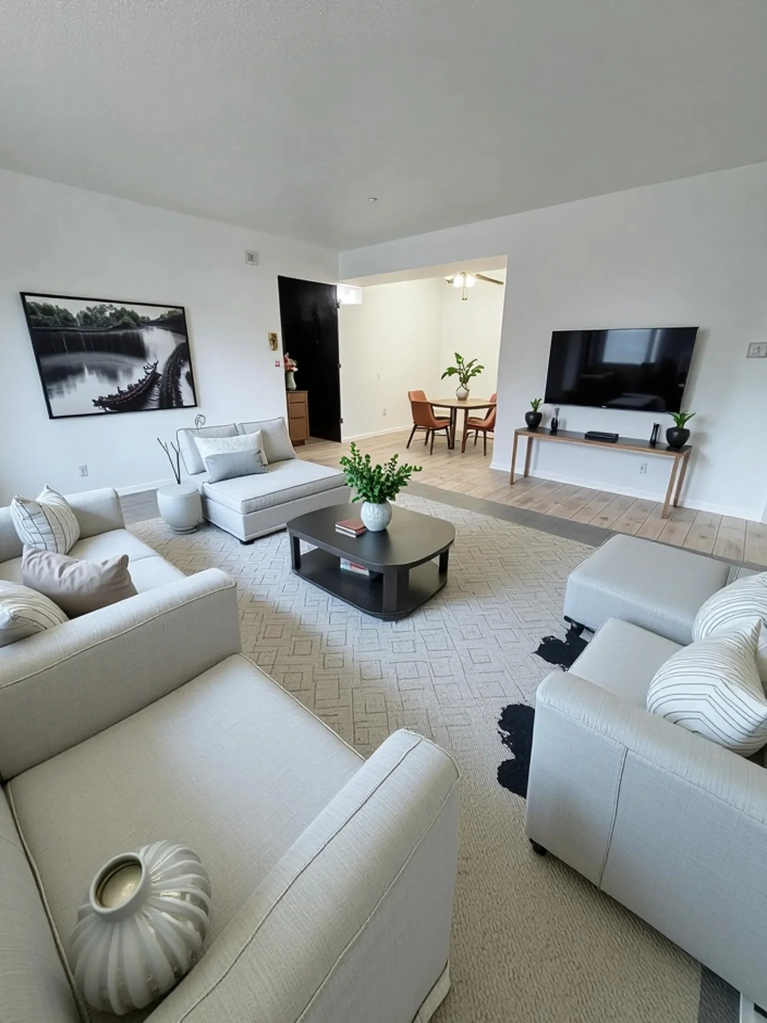 Battle Creek Apartment: 1306 W Michigan Ave