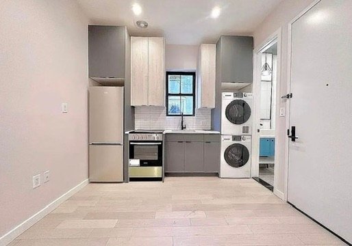 Brooklyn Apartment: 83 Beadel Street