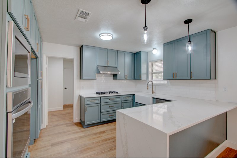 Denton House: 1212 Tulane Dr