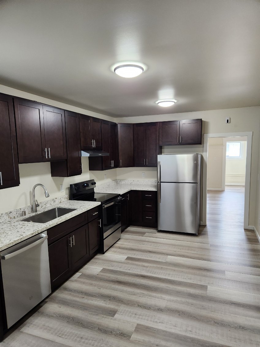 Richmond Townhome: 242 16th St