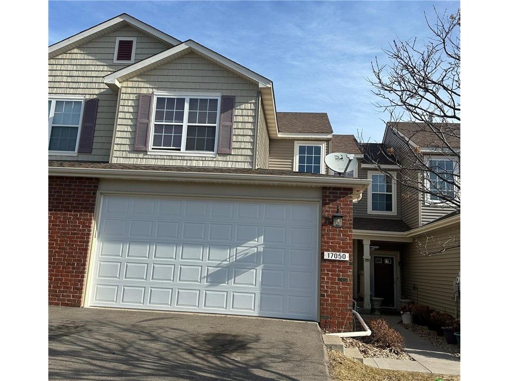 Maple Grove Townhome: 17050 78th Pl N