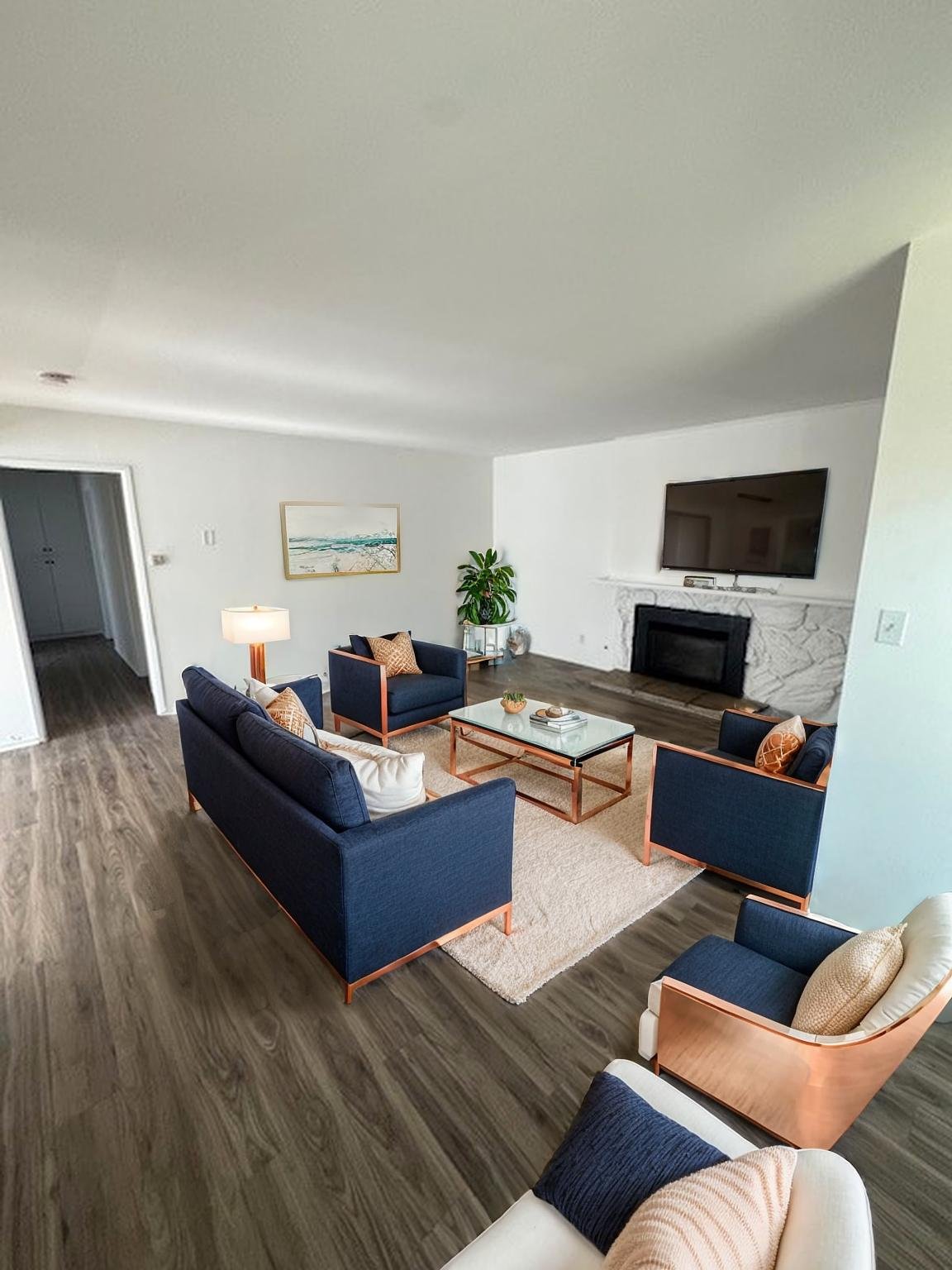 La Habra Condo: 950 N. Walnut Ave
