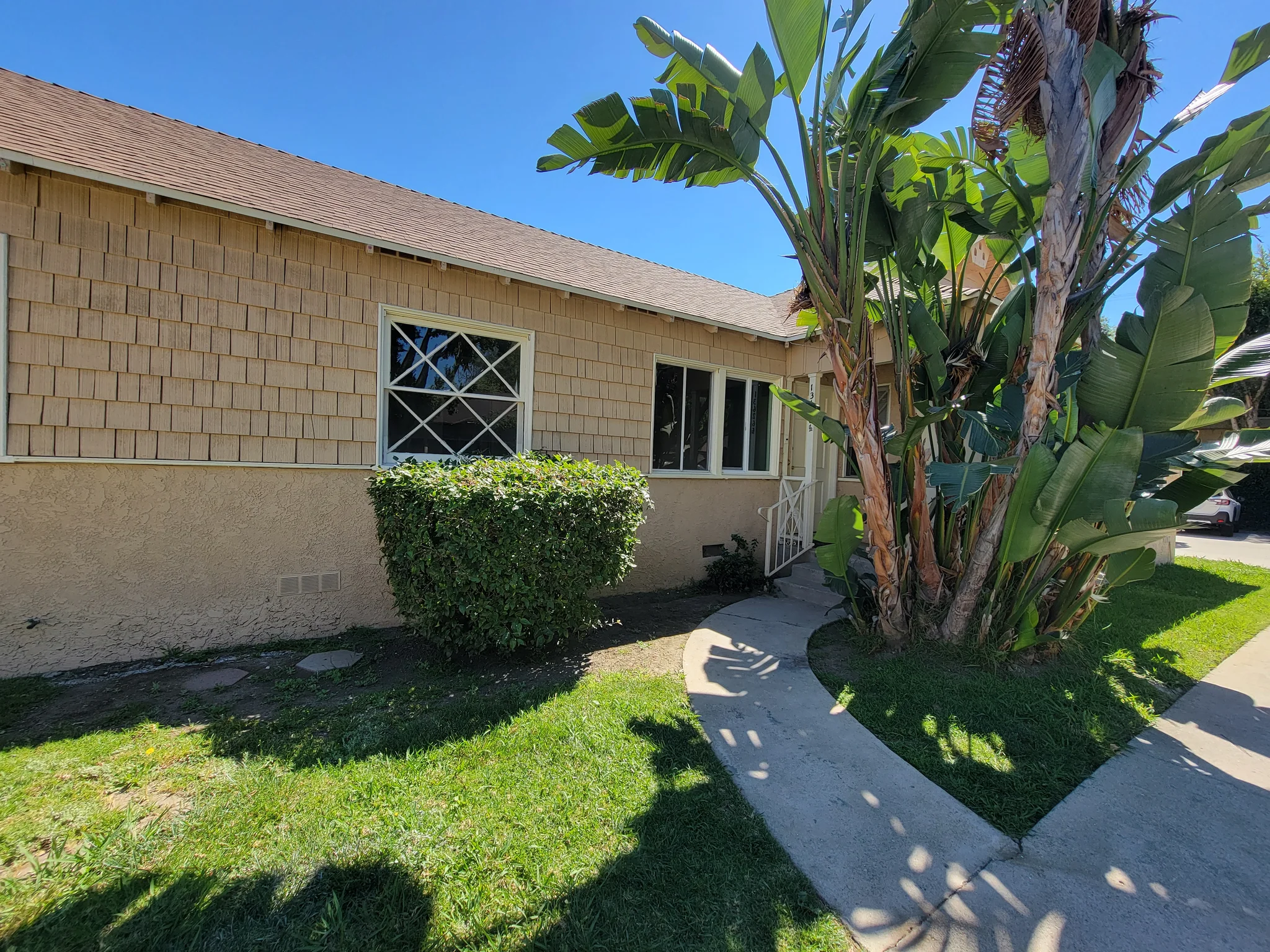 Van Nuys Multiplex: 13626 1/2 Leadwell St