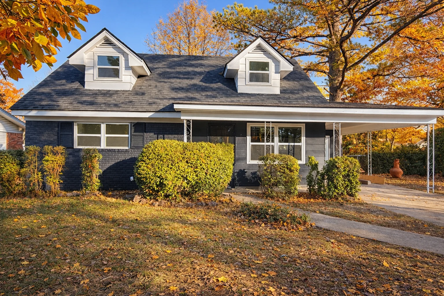 Jonesboro House: 2122 Sun Cir,