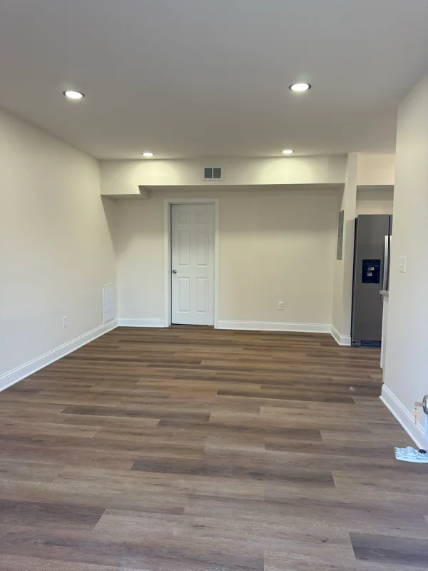 Merrillville Apartment: 3556 W 73rd Ave,