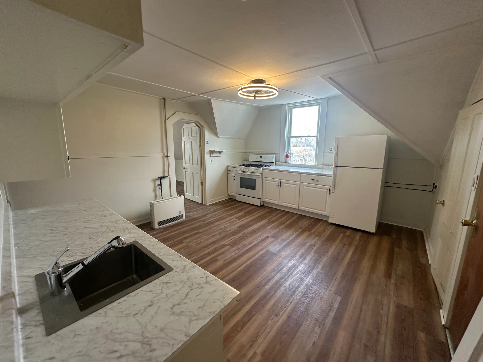 Woonsocket Apartment: 446 Coe St