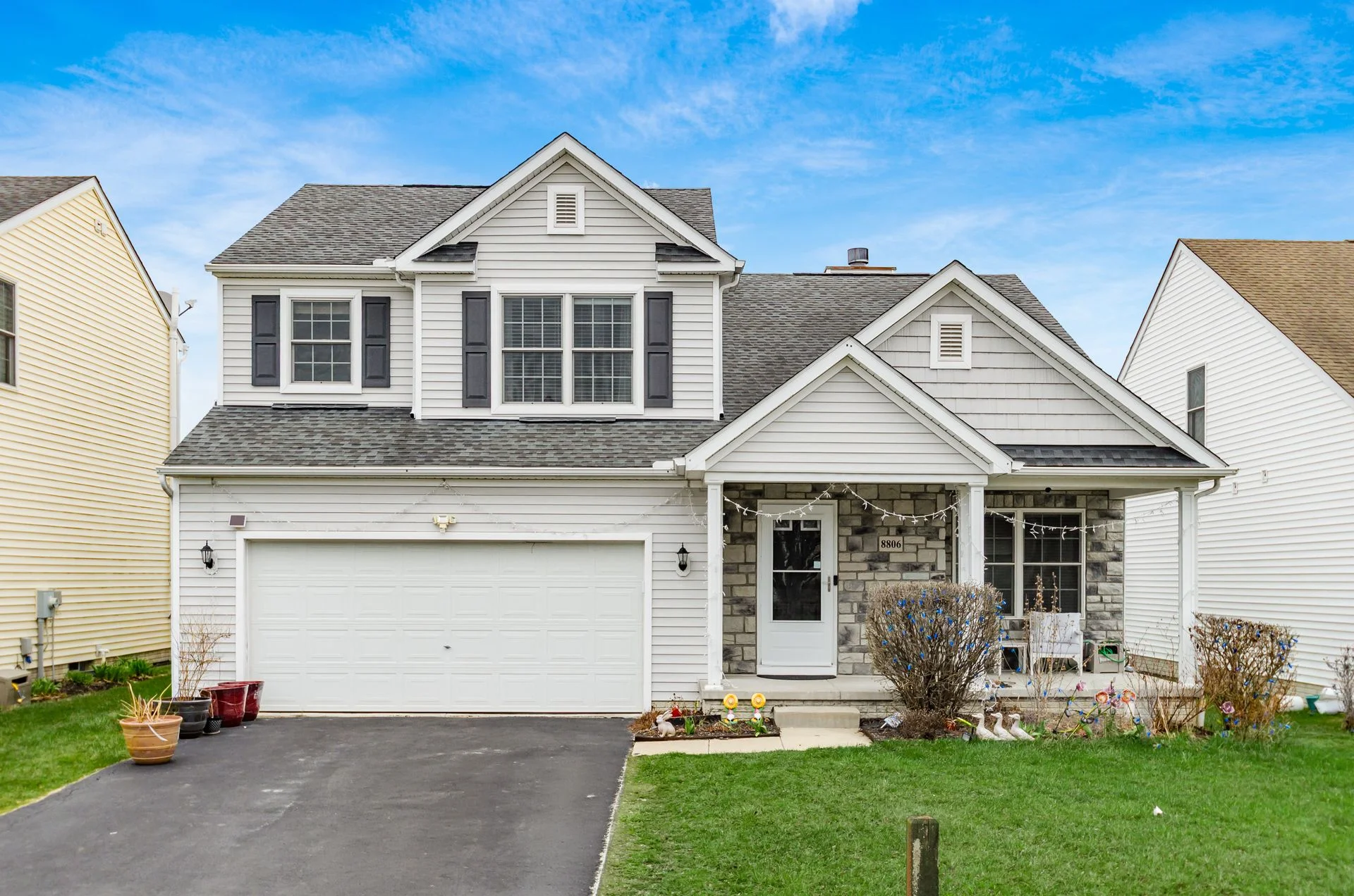 Lewis Center House: 8806 Emerald Hill Dr