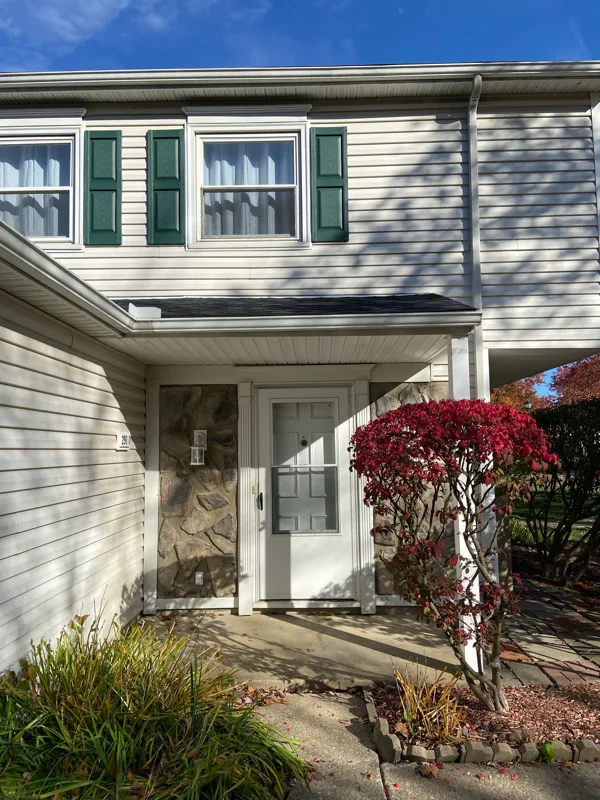 Medina Condo: 291 Ivy Hill Lane, Medina OH, 44256