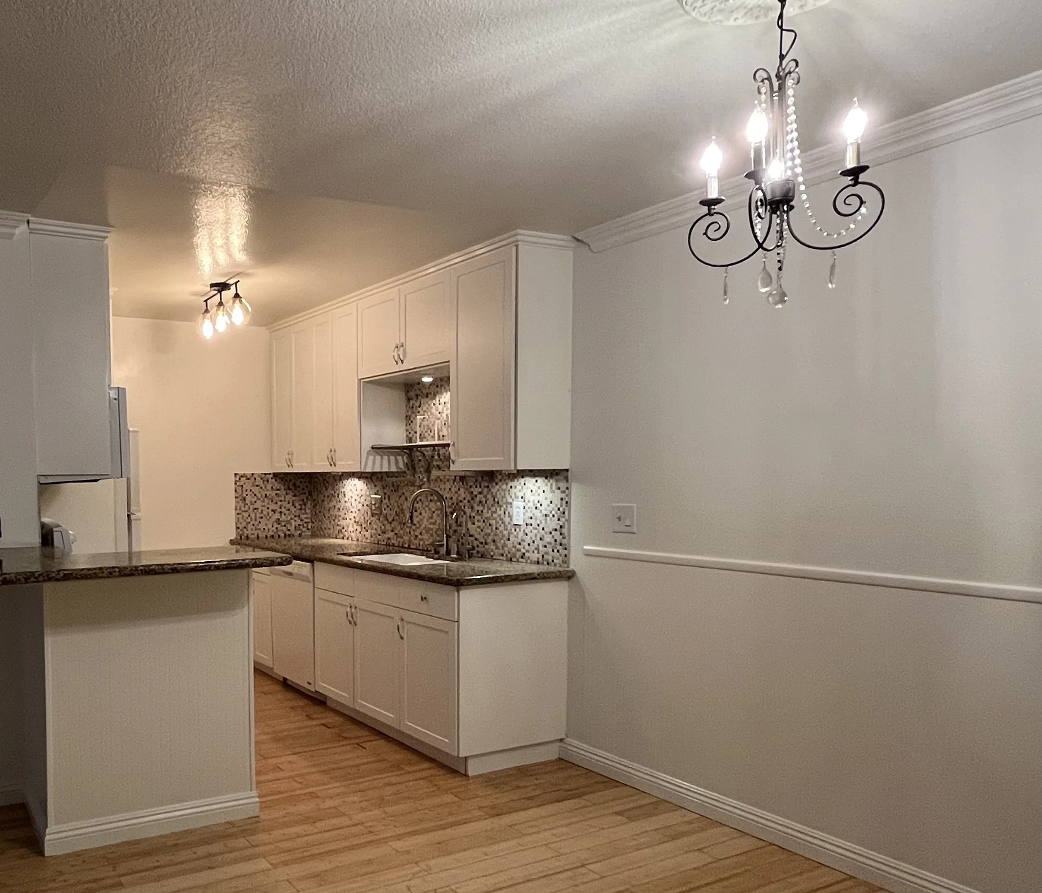 Long Beach Condo: 552 N Bellflower Blvd