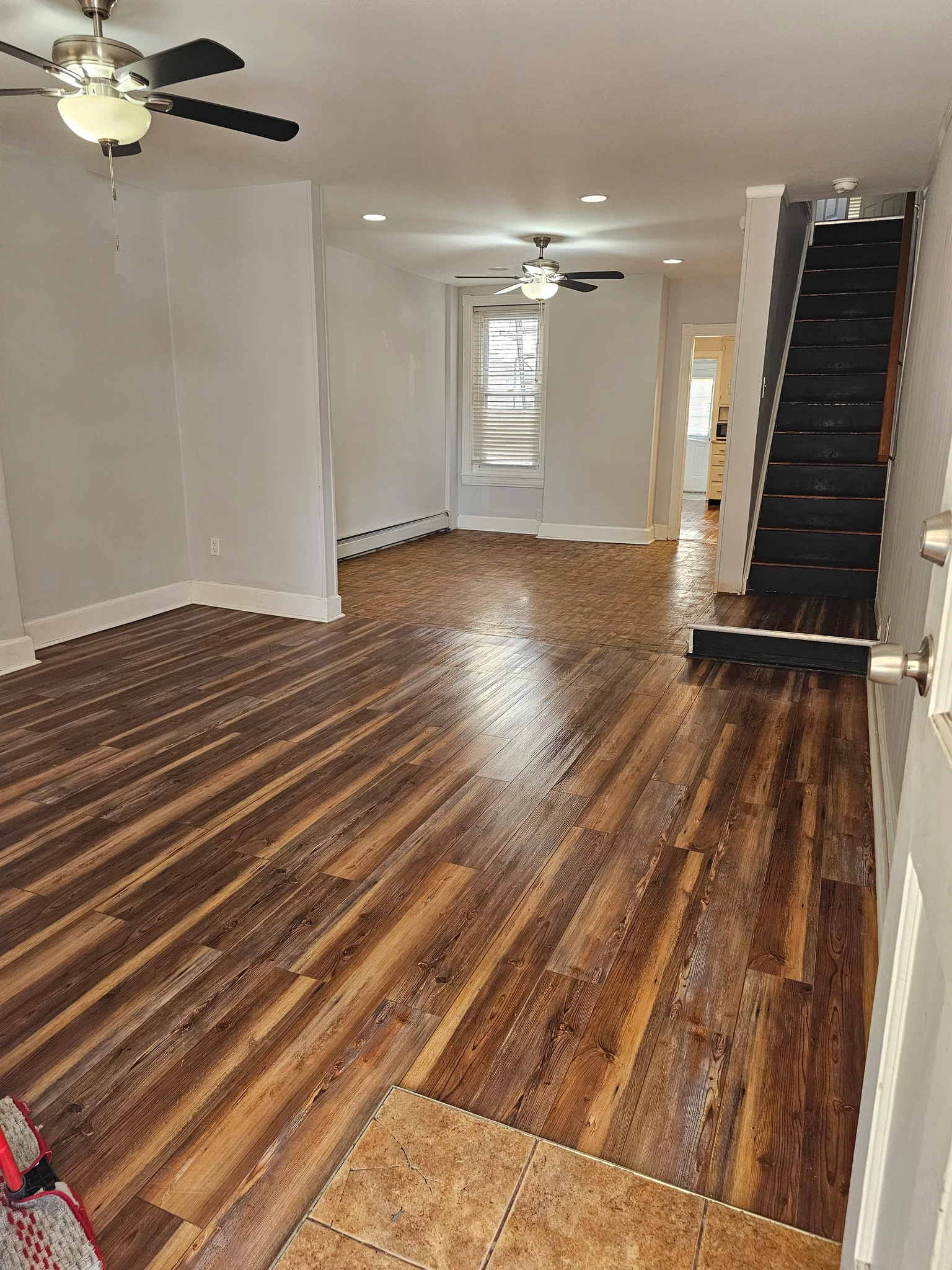 Norristown Townhome: 721 W Oak St