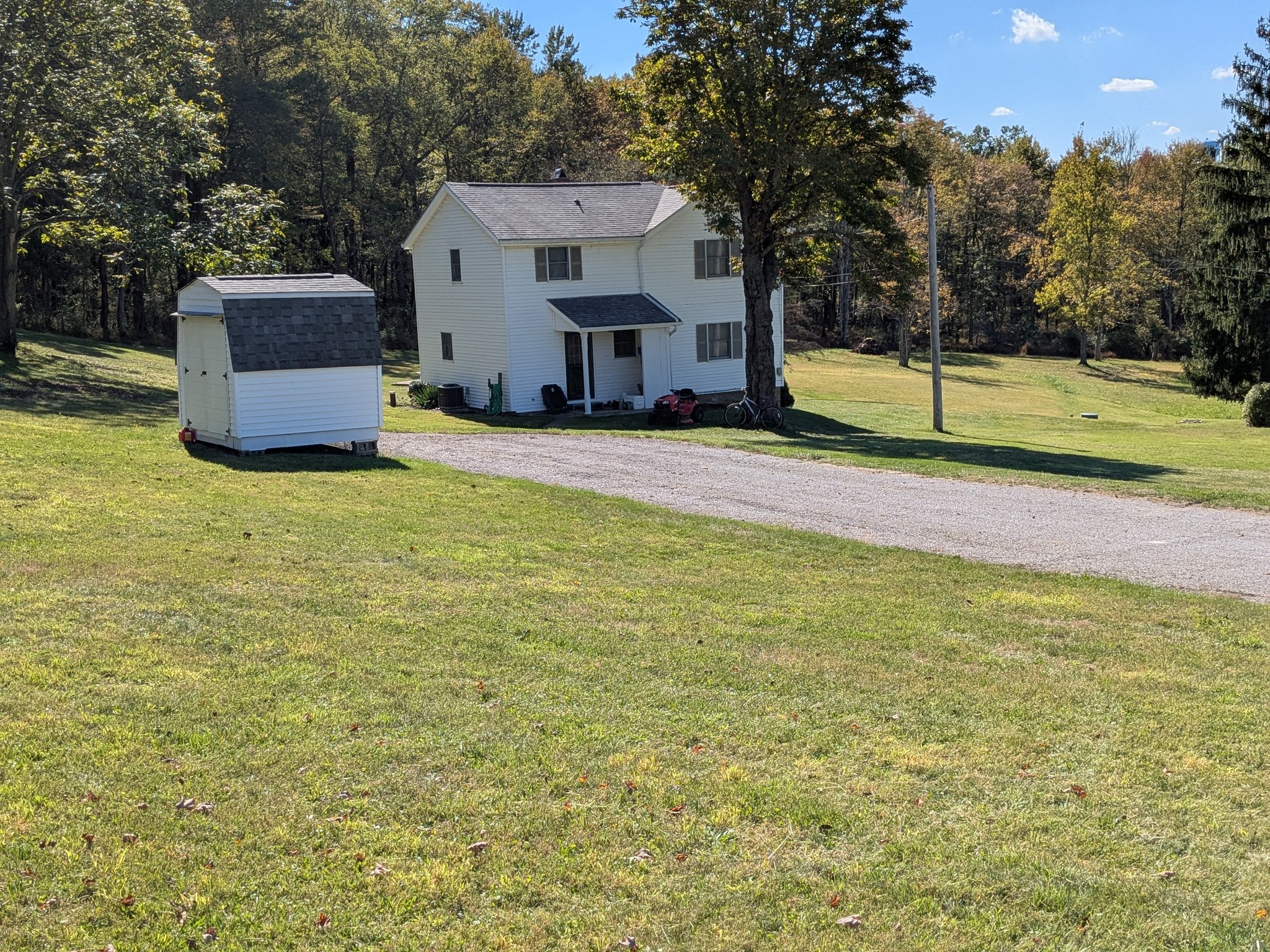 SAXONBURG area House: 150 Tower Road