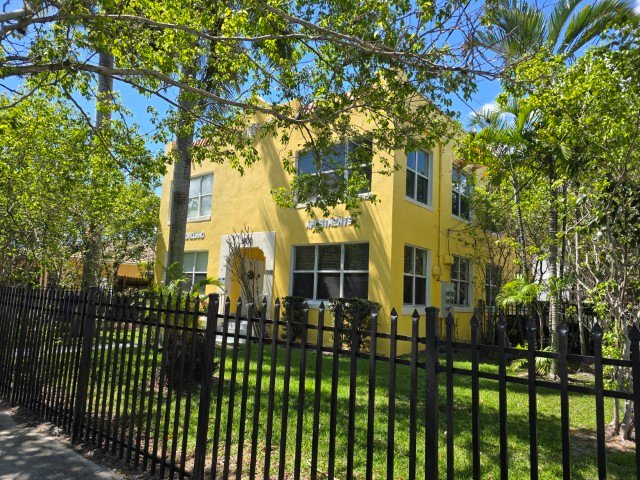 Miami Multiplex: 1000 sw 12th court