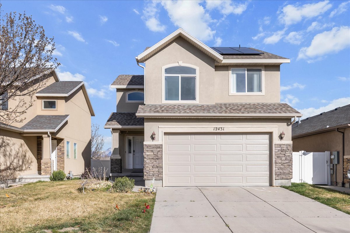 Riverton House: 12431 S Iron Sight Way