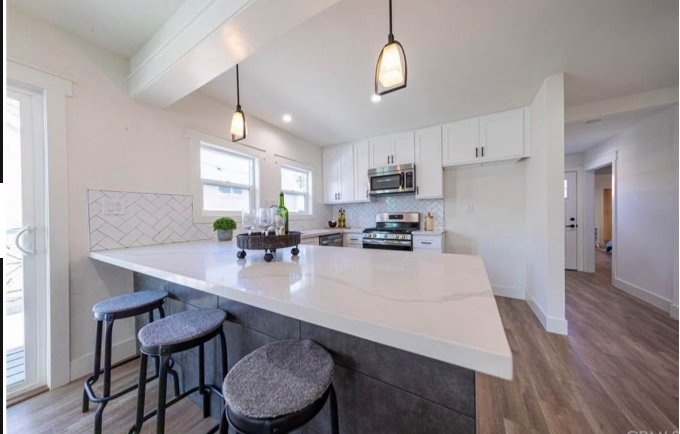 Los Angeles Multiplex: 1327 West 77th Street